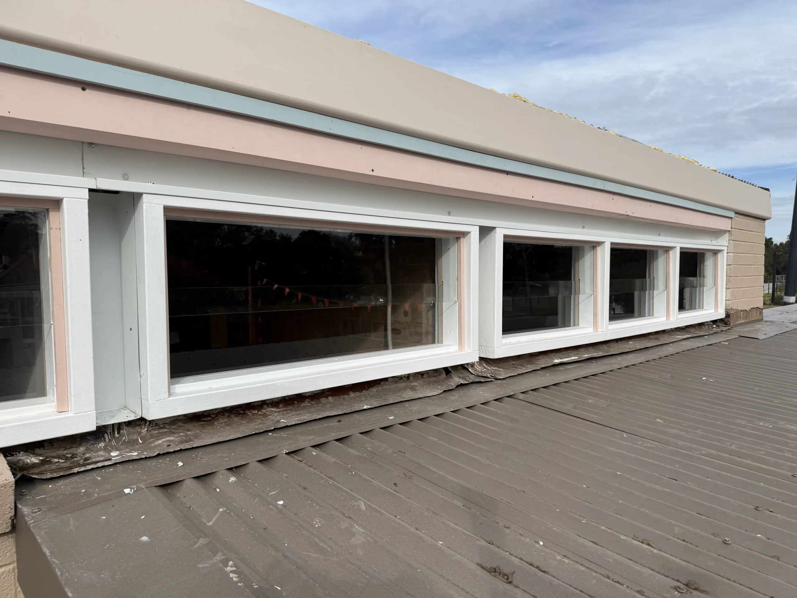 Glass replacement work by Brisbane City Glass near Bilinga QLD 4225